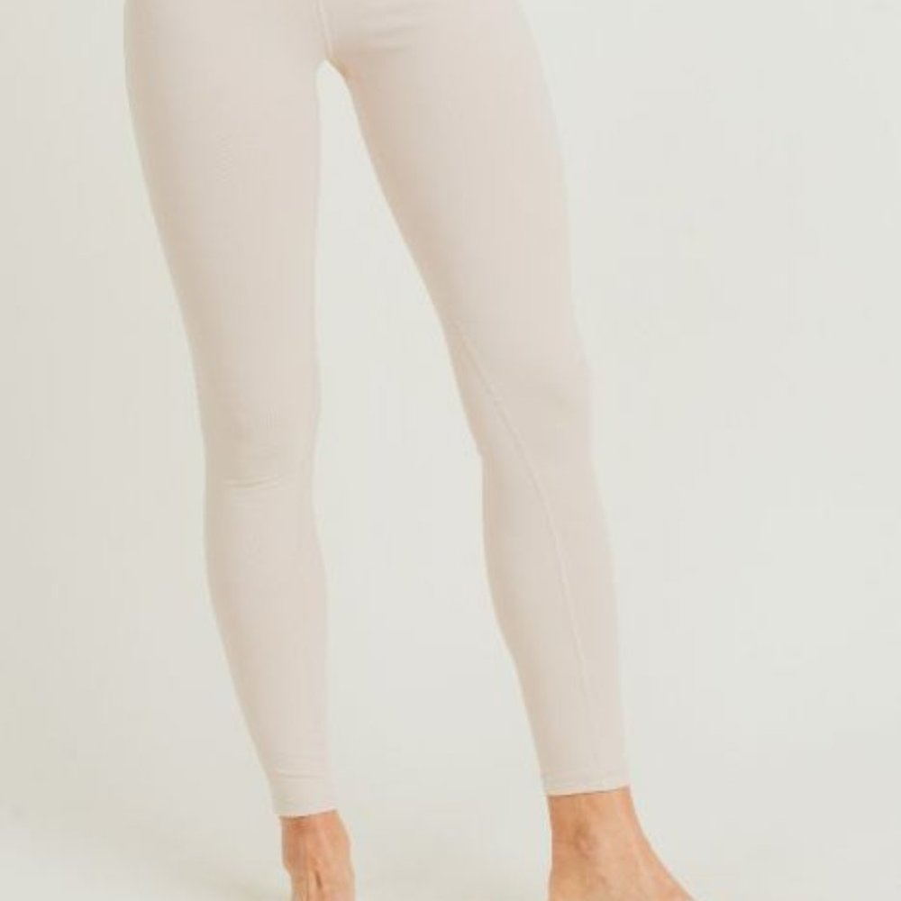 Highwaist Essential Solid Leggings-Performance